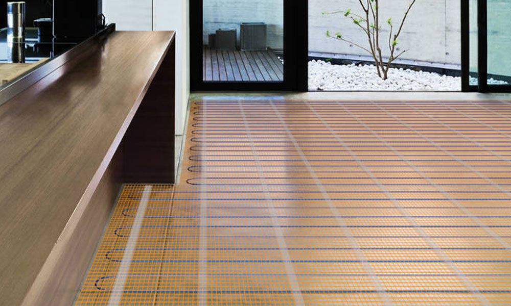 🔥 Discover the Unmatched Elegance of Electric Floor Heating: The Superior Choice Over Hydronic Systems! 💡✨